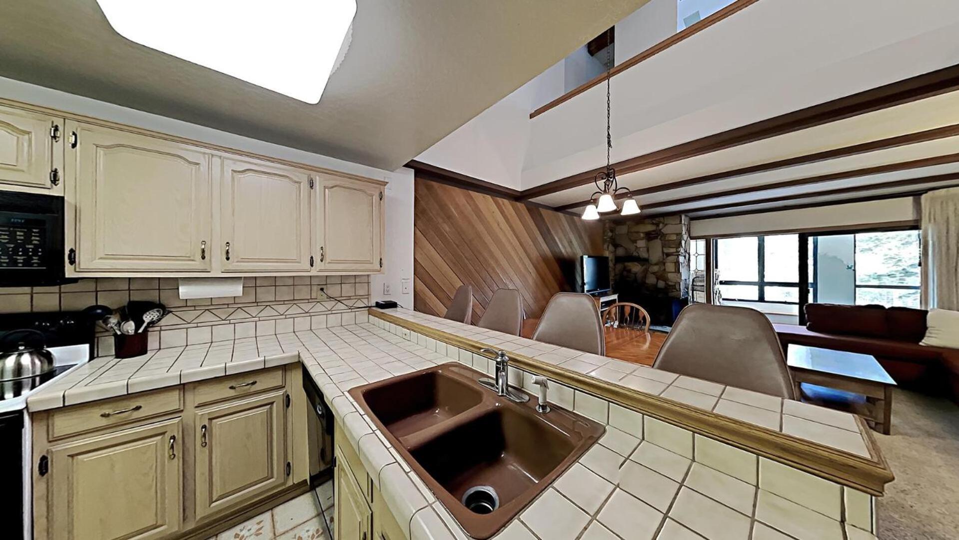 Slopeside 1849 Condos - Comfortable 3 Bedroom Condos With Full Kitchens Mammoth Lakes Ruang foto